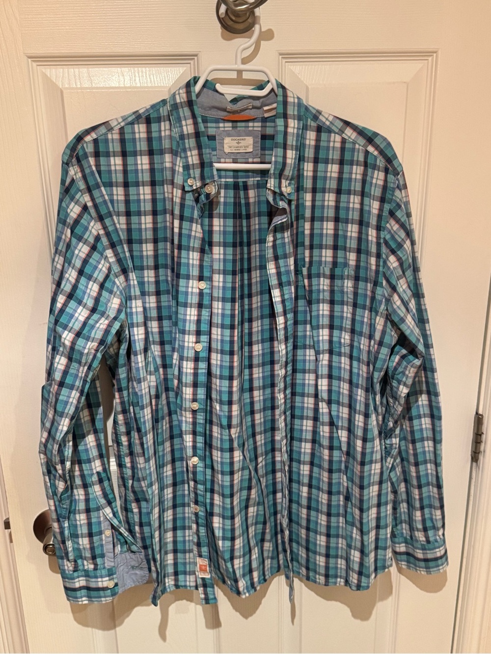 Dockers Plaid Button-Up Shirt in Teal, Navy & White